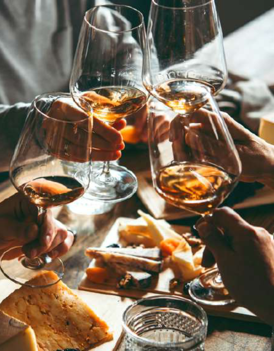 Cycle & Sip: Bordeaux by Bike with 3 Wines, Cheese & Charcuterie