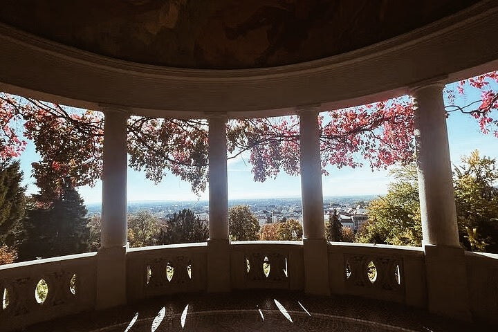 Wine & Hike Through the Vienna Woods