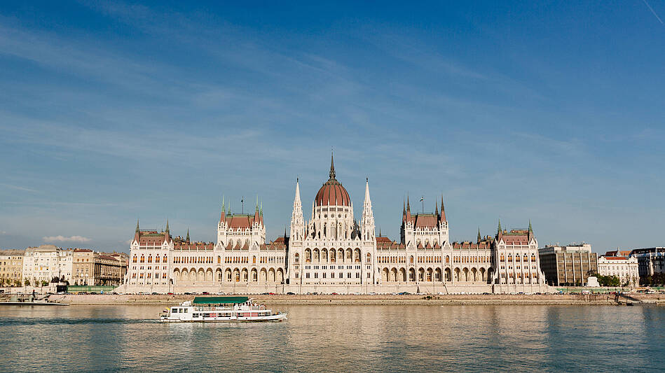 Budapest Day Trip from Vienna