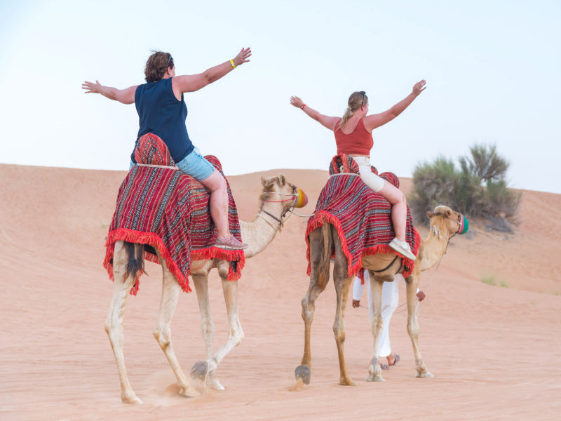Overnight Desert Escape & Sunrise Balloon Ride