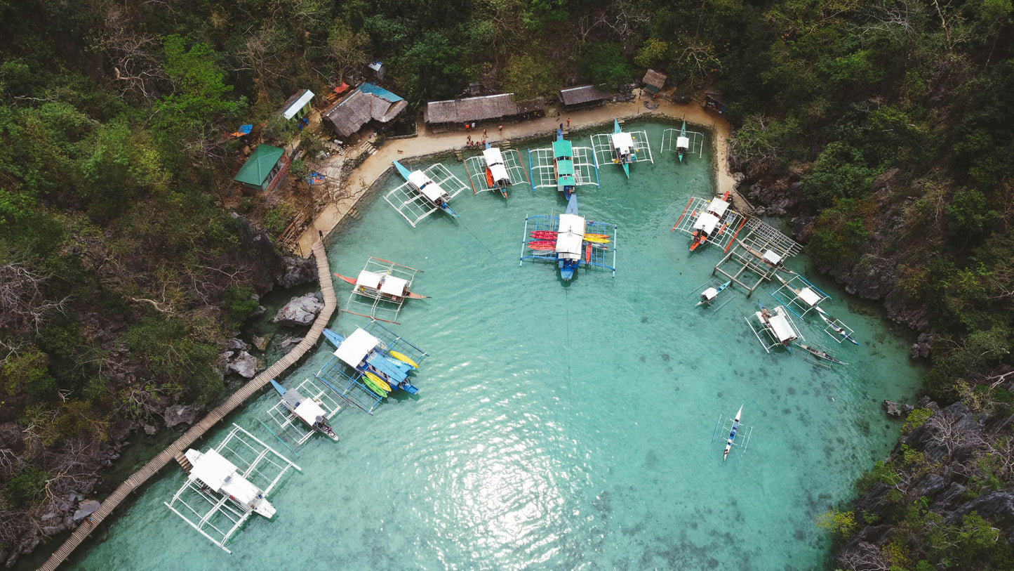 Coron, Philippines: Island Hopping Tour with Lakes & Lagoons