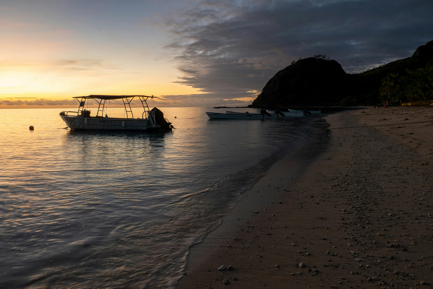 Fiji: Coastal & Mountain Horseback Escape + Picnic Lunch + Pick-Up Available