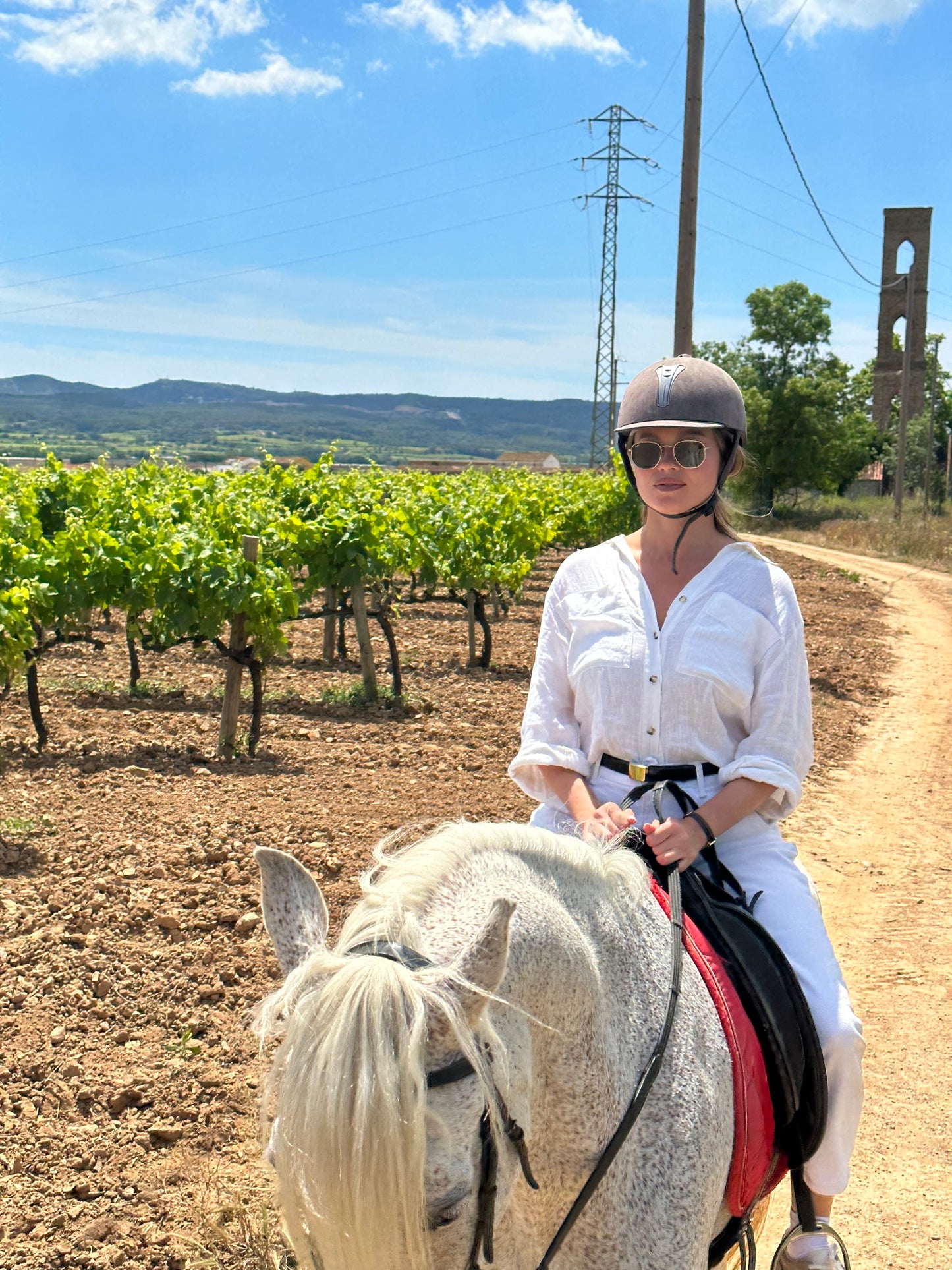 Balestrate, Sicily: 1-Hour Peaceful Horse Ride for Beginners