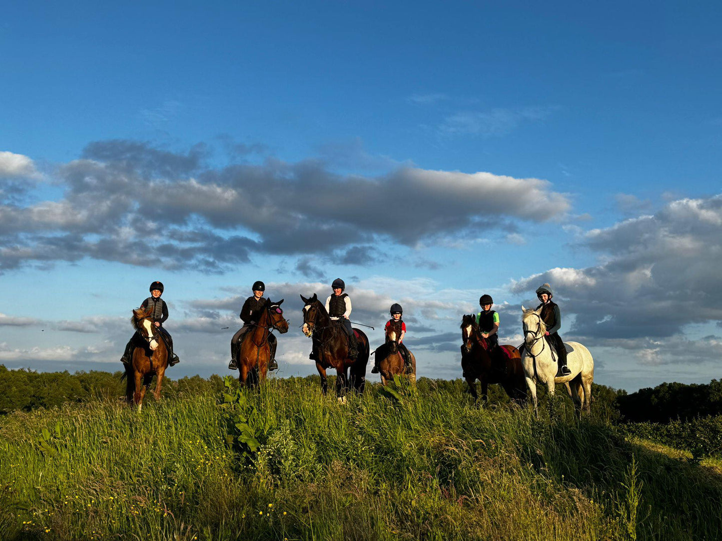 Naas: Smooth Moves in the Group Riding Lesson