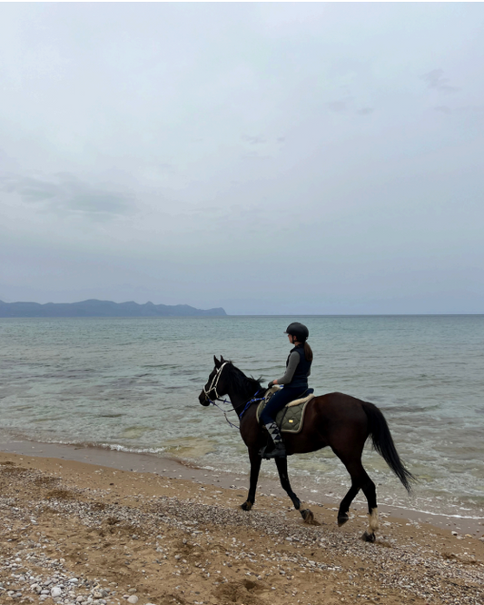 Balestrate: Full Day Lakeside Escape + Lunch or Aperitivo + Photo Service (Experienced Riders)