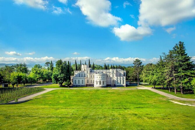 Tbilisi & Chateau Mukhrani + Wine Tasting + Lunch