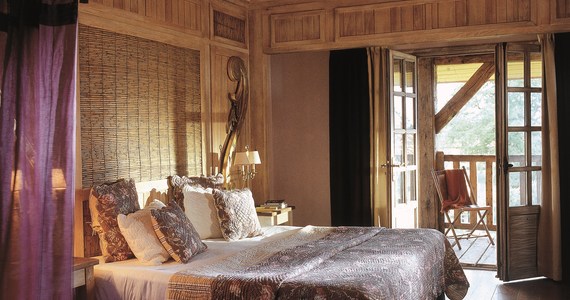 Wine & Wellness Escape: Luxury Spa Retreat in Bordeaux