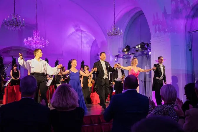 A Royal Evening at Schönbrunn: Dinner & Classical Concert