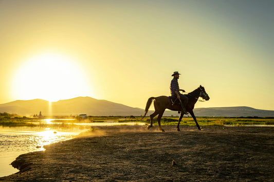 Salento, Colombia: Riding Along the River